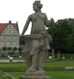 Steinfigur im Schlossgarten